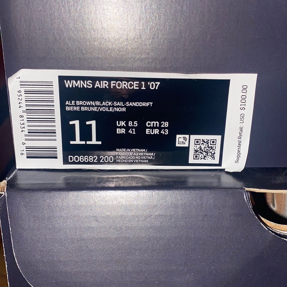 Nike Air Force 1